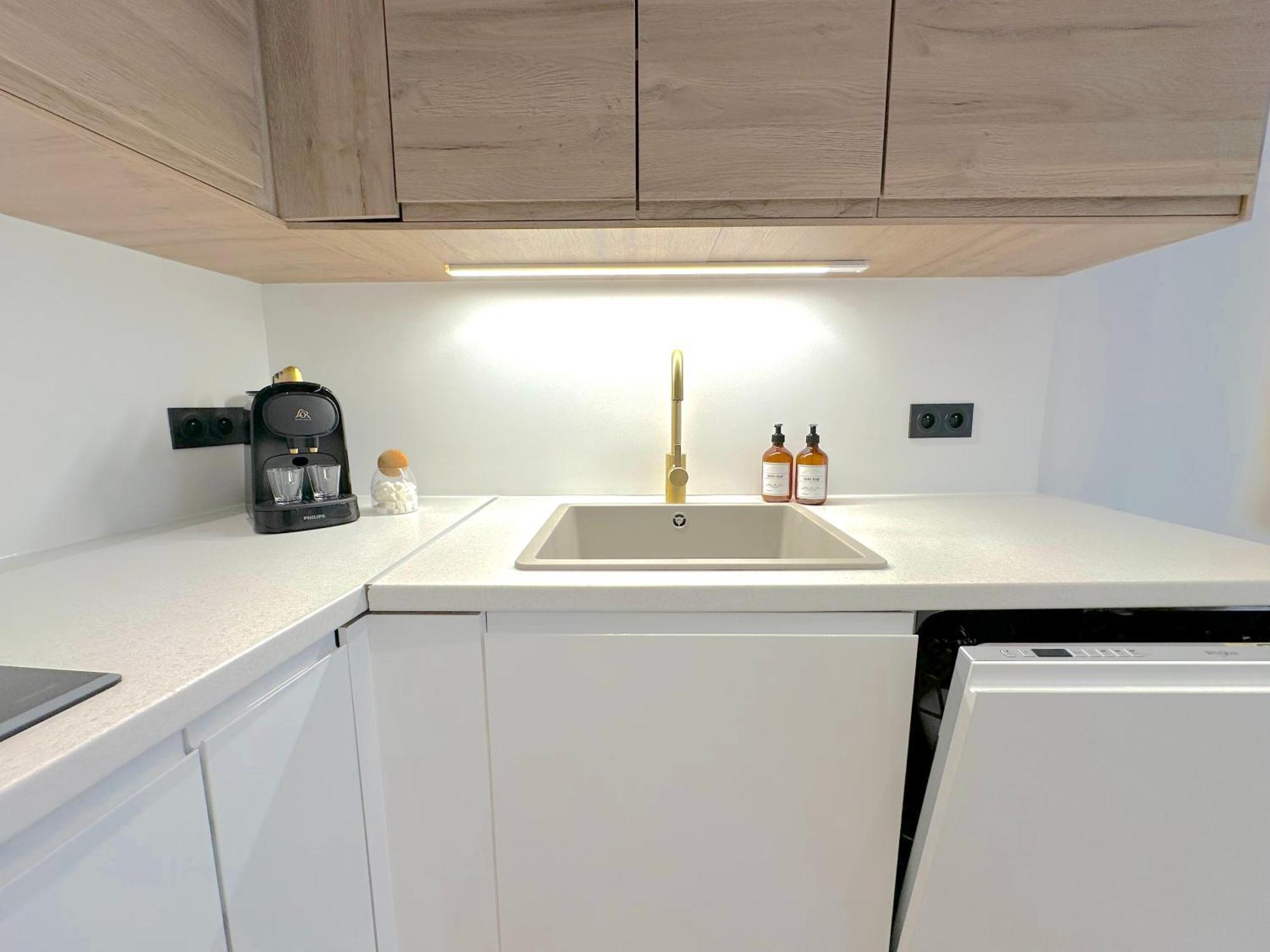 Monaco # Menton - 6 Persons - 2 Bedrooms - Full Renovated - Private Parking - Hypercenter - Clim - Beach And Sun Extérieur photo
